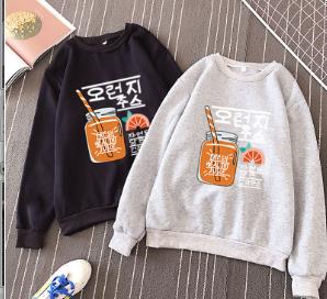 Áo thun cổ tròn thiết kế dáng rộng che khuyết điểm