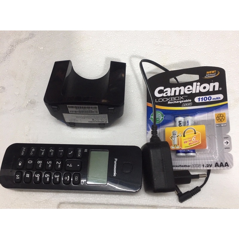 Điện thoại mẹ bồng con panasonic kx-RGB 110cx