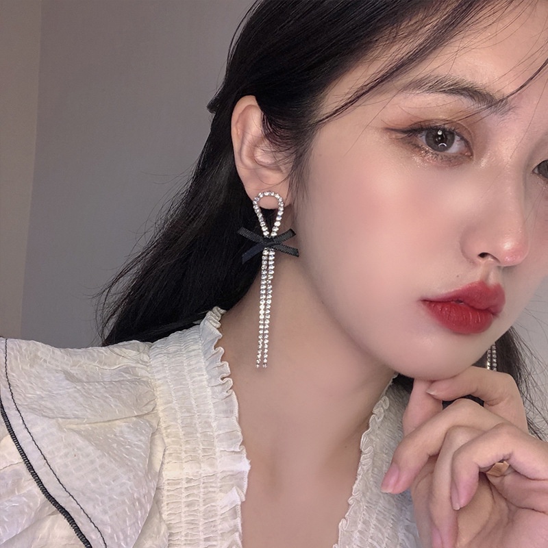 Bông tai mạ bạc 925 hình nơ tua rua đơn giản mới