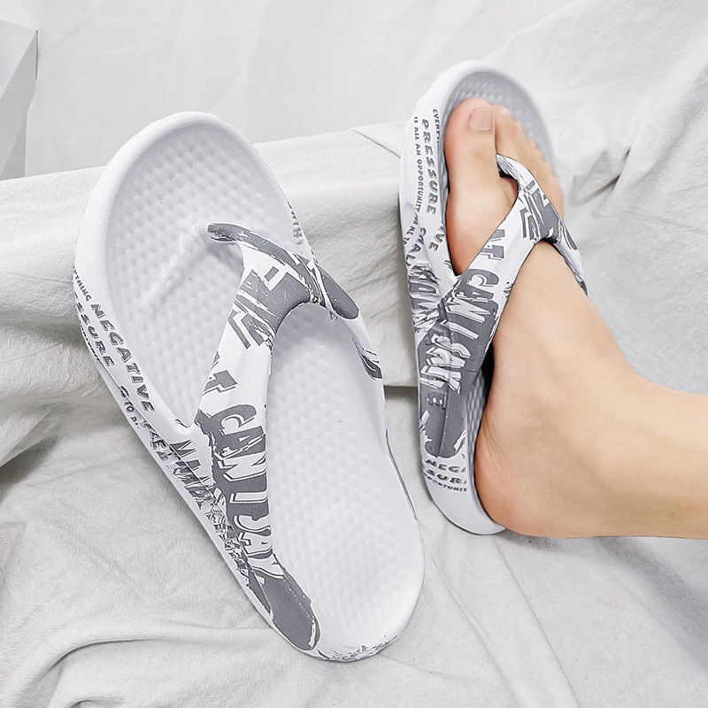 Dép Xỏ Ngón Đế Dày Mềm Mại Chống Trượt Thời Trang Mùa Hè Cho Nam