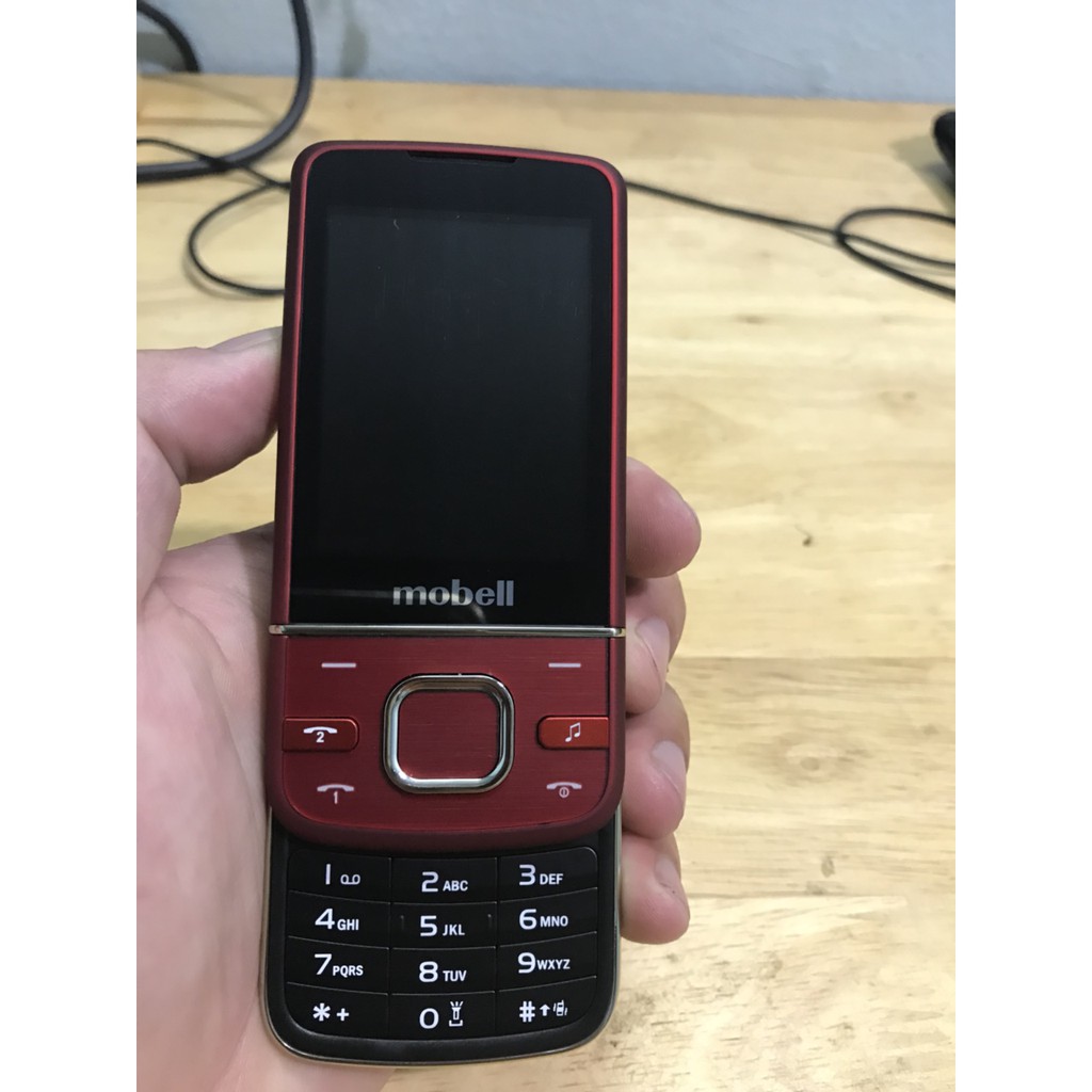 Điện thoai Mobell M889 dạng trượt phím bấm êm chữ to hàng chất pin tốt mới 100% bảo hành chính hãng 12 tháng | BigBuy360 - bigbuy360.vn