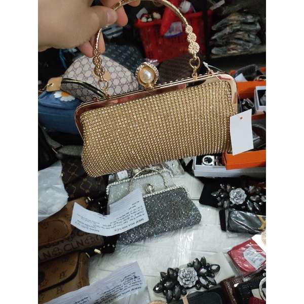 Cốp đá. Ví đá sang. Em thanh lí giá rẻ sale lỗ luôn cho khách sài