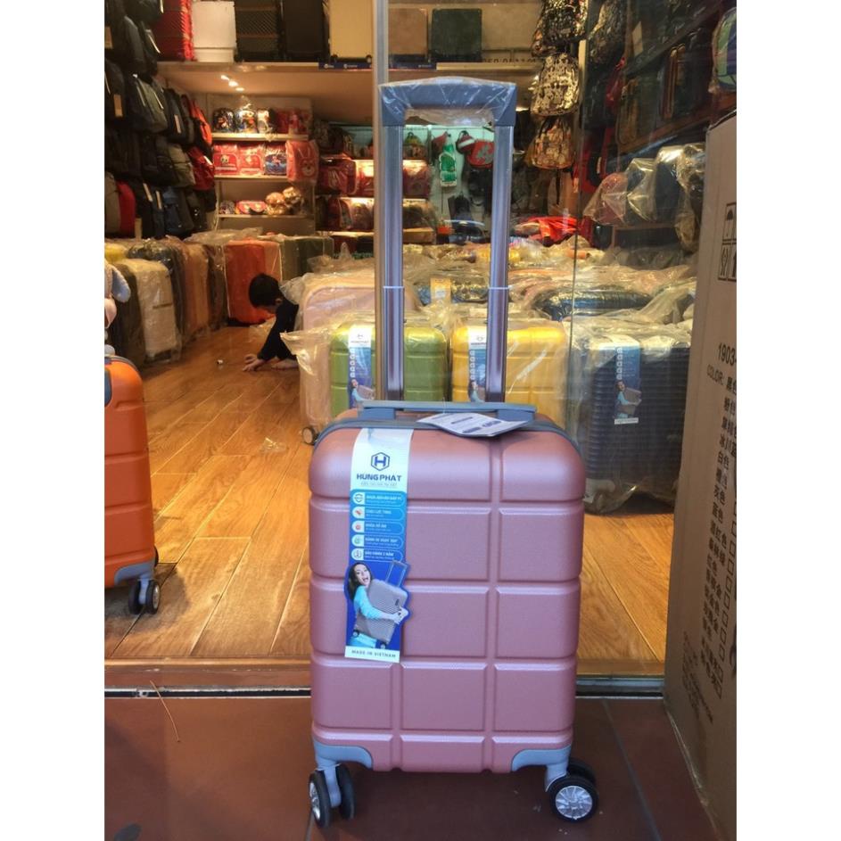 VALI KÉO NHỰA DẺO HÙNG PHÁT 16 INCH 839