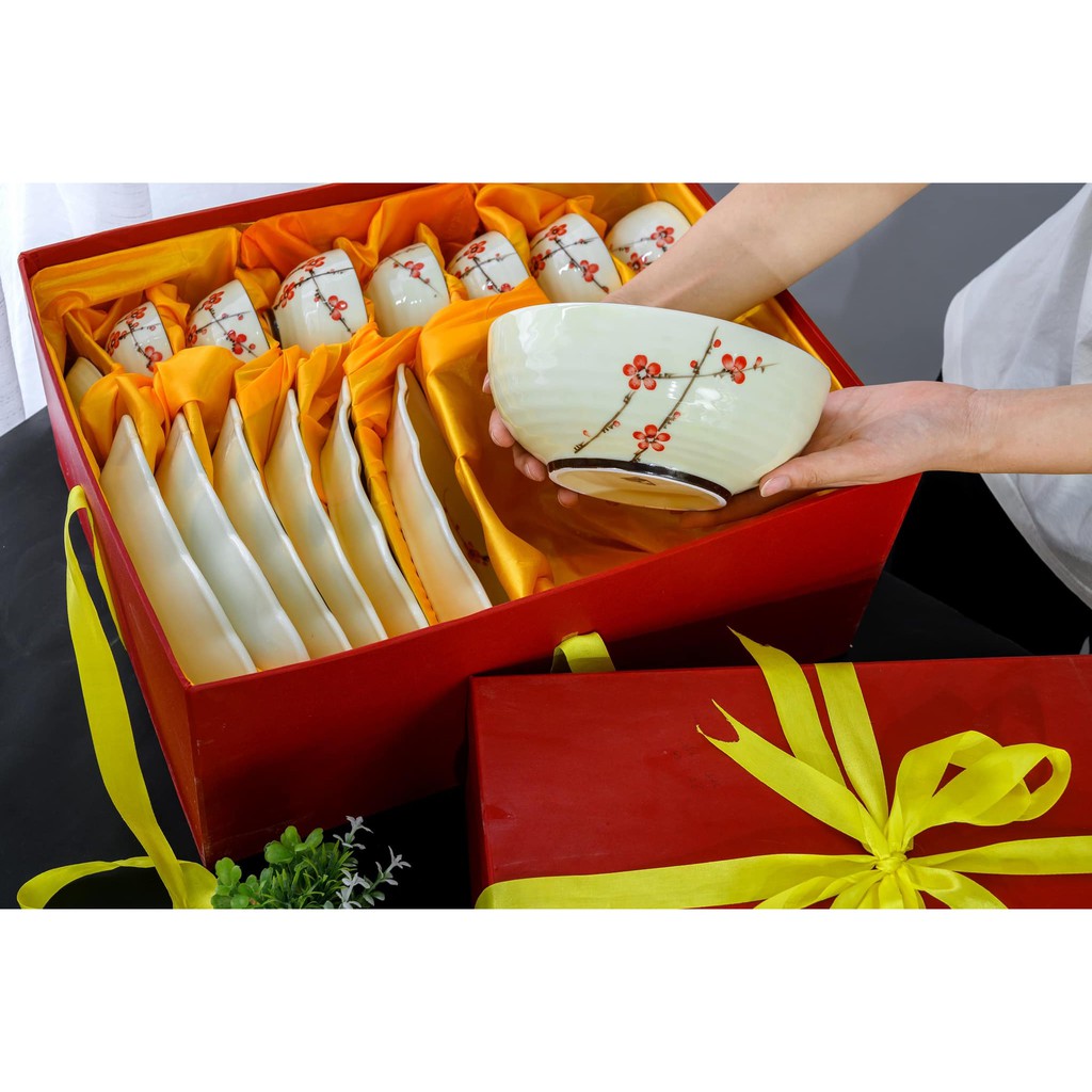 Bộ bát đĩa hoa mặt trời lượn men kem các mẫu siêu xinh hàng sản xuất tại Bát Tràng