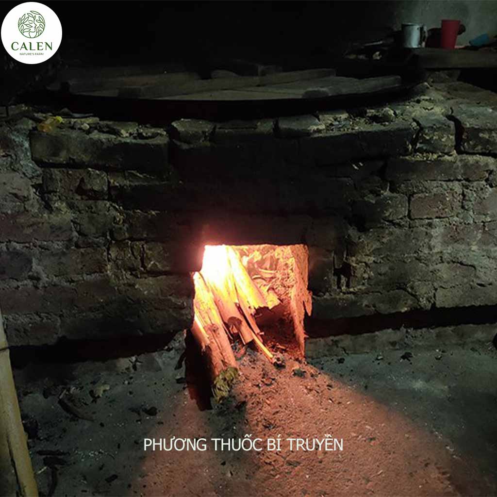 Lá tắm dân tộc Dao đỏ, tẩy uế khí , sản dịch sau sinh, thơm da mát thịt, mụn lưng bịch 20 gói lọc