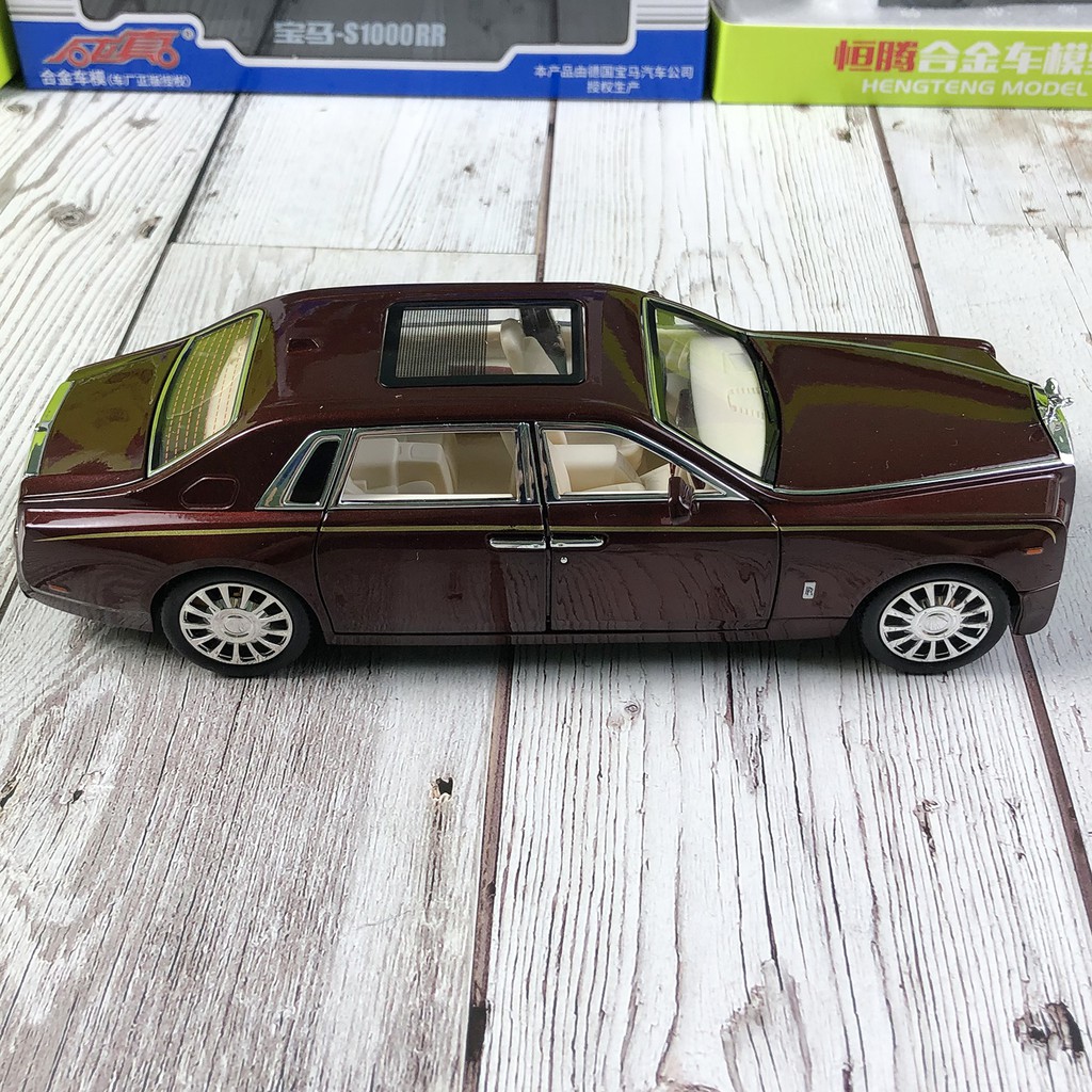 Xe mô hình kim loại Rolls Royce Phantom VIII tỉ lệ 1:24 Chezhi đẹp như xe thật, thiết kế tinh xảo màu Đen, Trắng, Đỏ