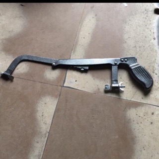 Giằng cưa sắt tặng kèm lưỡi cưa