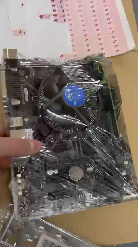 Combo main giga H310-CPU I3 8100-Ram 8G kèm Fan-ẢNH THỰC TẾ 100% tại shop | BigBuy360 - bigbuy360.vn