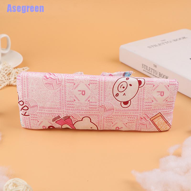 Set ghế sofa và 2 gối mini trang trí nhà búp bê