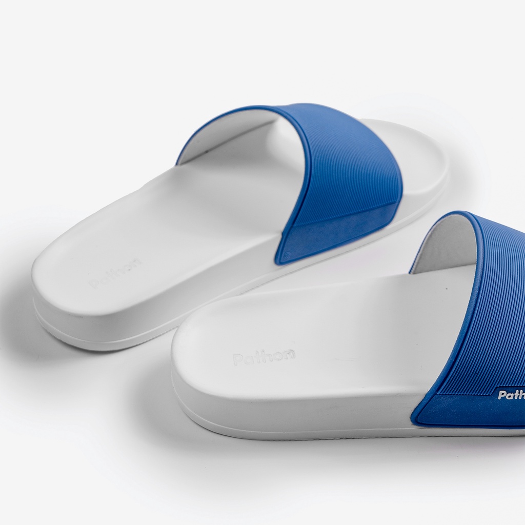 Dép nam nữ quai ngang slipper Pathon quai PVC và đế PU trắng quai xanh dương Mẫu SD33