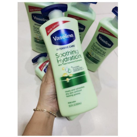 Sữa Dưỡng Thể Vaseline Intensive Care Soothing Hydration Aloe Vera 725ml | BigBuy360 - bigbuy360.vn