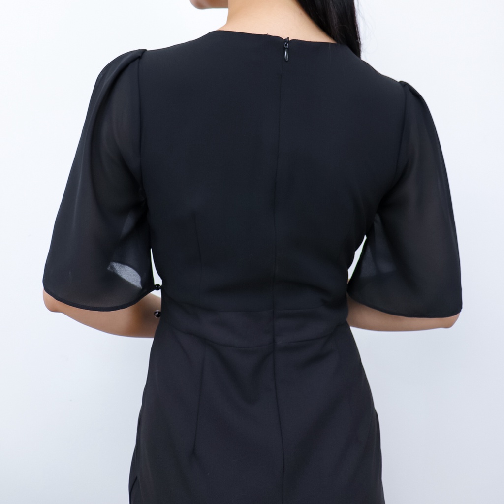 (TẶNG HOA CÀI) Đầm Body Công Sở Dự Tiệc Sang Trọng Bigsize AMYRA ,Thiết Kế Dáng Ôm Tay Ren Cổ V Thanh Lịch Cao Cấp DA165