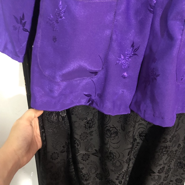 Áo gầm và quần gấm hoa!!!