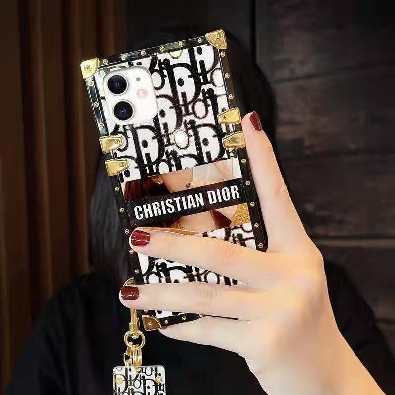 Đối với samsung a13 a22 a42 a32 a52 a21s a72 a01 a71 a31 a51 a70 a02s a03s a03 a33 a54 a73 a53 a12 a50s a30 a20 a14 a24 a04 in gương chữ sang trọng mặt dây chuyền kim loại nắp đậy điện thoại