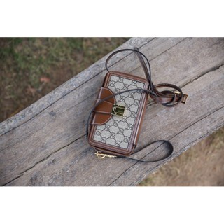 Túi Gucci Claps Closure Da Thật