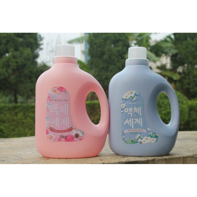 Nước giặ ♥️FREESHIP♥️ Blue  hương Romantic chai 2l - dạng gel siêu đậm đặc hương thơm dịu nhẹ