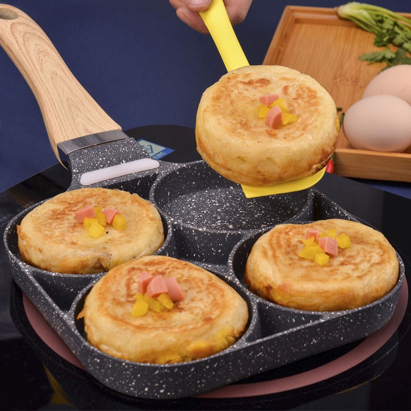 Chảo đá chiên trứng 4 ngăn, chảo làm bánh chia ngăn chia ô cán gỗ dùng được bếp từ