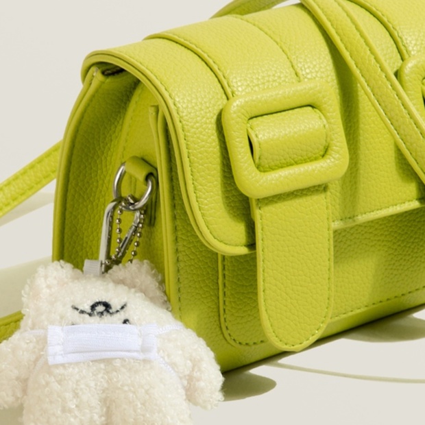 🌸Hàng Order🌸 Túi Xách Muzi&kai Chính Hãng Da Chần Nắp Dính Dây Da Đeo Móc Gấu Trang Trí Sang Chảnh Nữ Tính 🌸 Quảng Châu