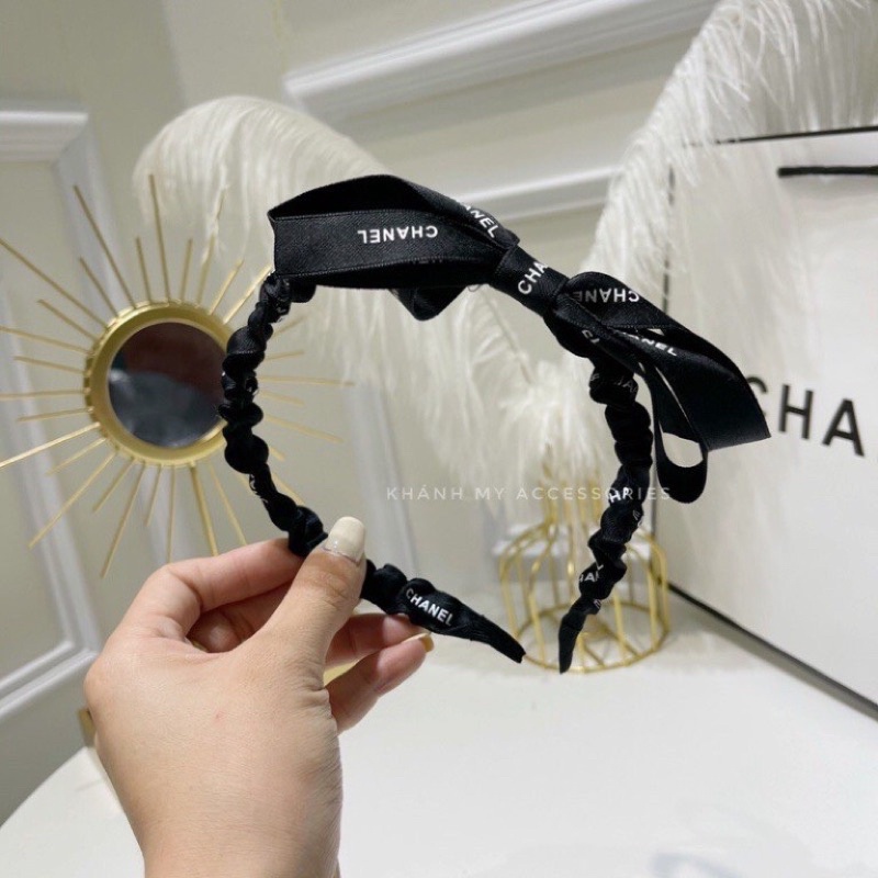 Bờm tóc đính đá phong cách Hàn Quốc sang chảnh hot trend