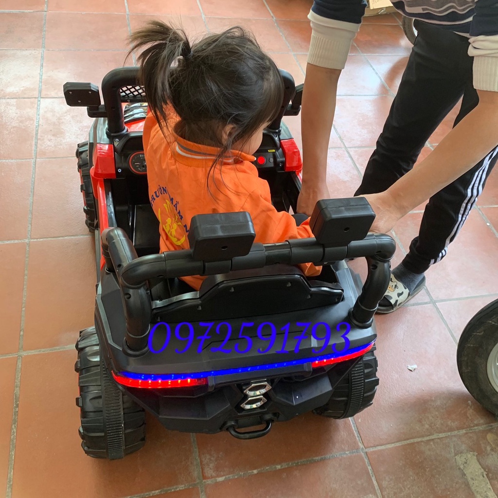Xe ô tô điên trẻ em,xe 2 động điều khiển từ xa địa hình mdx 901,909 cao cấp cho bé