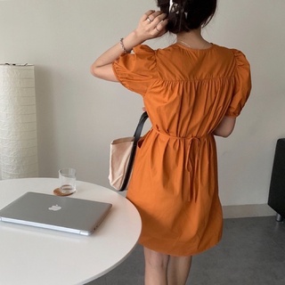 Váy tiểu thư tay bồng V73