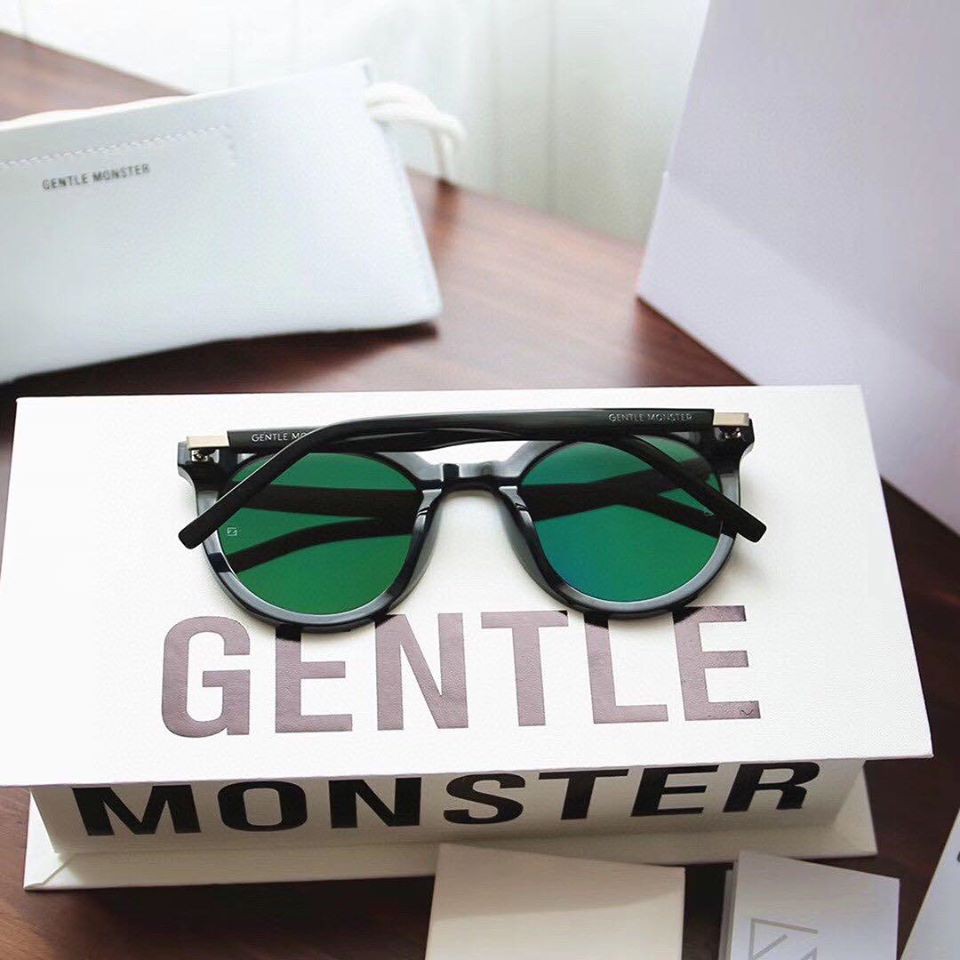 Kính Mát Đen Râm GM East Moon Hàng Chuẩn Siêu Cấp Nam Nữ Đều Đeo Được | BigBuy360 - bigbuy360.vn