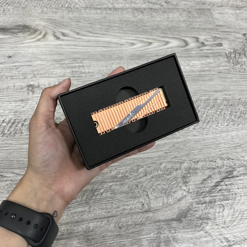 [Mã TINH20KSP giảm ngay 20k] Ổ cứng SSD Gigabyte Aorus 2TB PCIe Gen4 NVMe M.2 | BigBuy360 - bigbuy360.vn