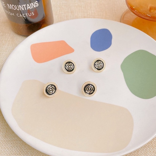 Khuyên tai kẹp không bấm lỗ chốt cố định K189 bằng hợp kim mạ vàng hình tròn bông hoa dáng ngắn Leous Accessories