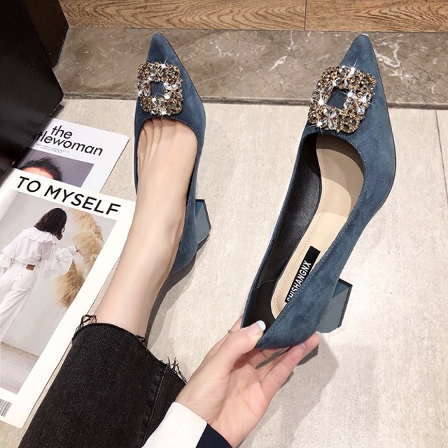 Giày da lộn ( sz 35-39- hàng quảng châu oder 15-20 ngày)