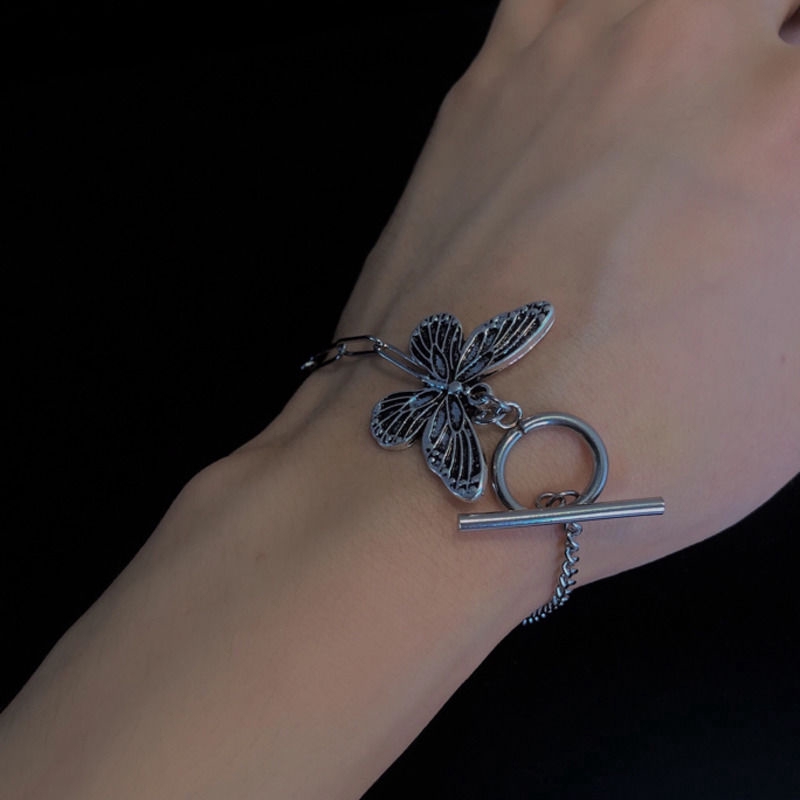 Vòng Cổ Gắn Mặt Hình Bướm Độc Đáo Cá Tính Phong Cách Hip-Hop