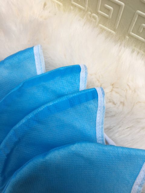 Set 20 khẩu trang vải 4 lớp như hình | BigBuy360 - bigbuy360.vn