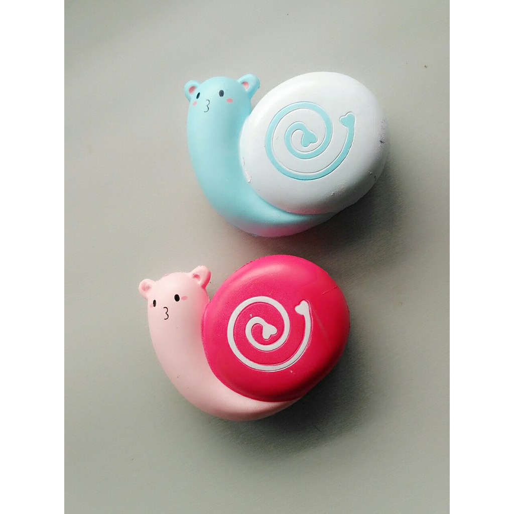 Squishy ốc sên