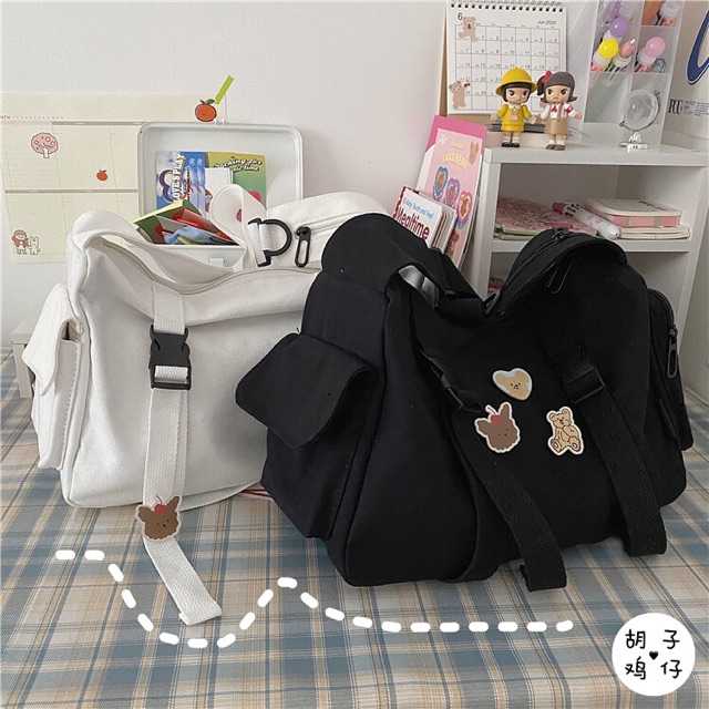 Túi đeo chéo unisex phong cách trẻ trung (có sẵn, vừa a4, không kèm phụ kiện)