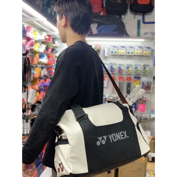 Túi Yonex đeo chéo mới nhất 2021