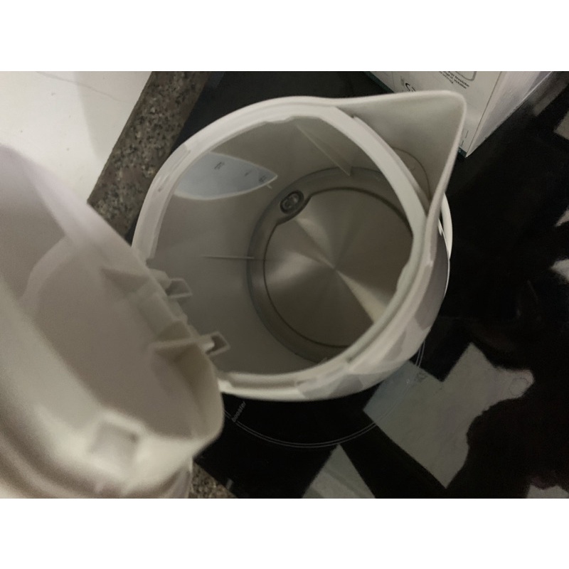 ẤM SIÊU TỐC NHỰA SUNHOUSE SHD1300 TRẮNG