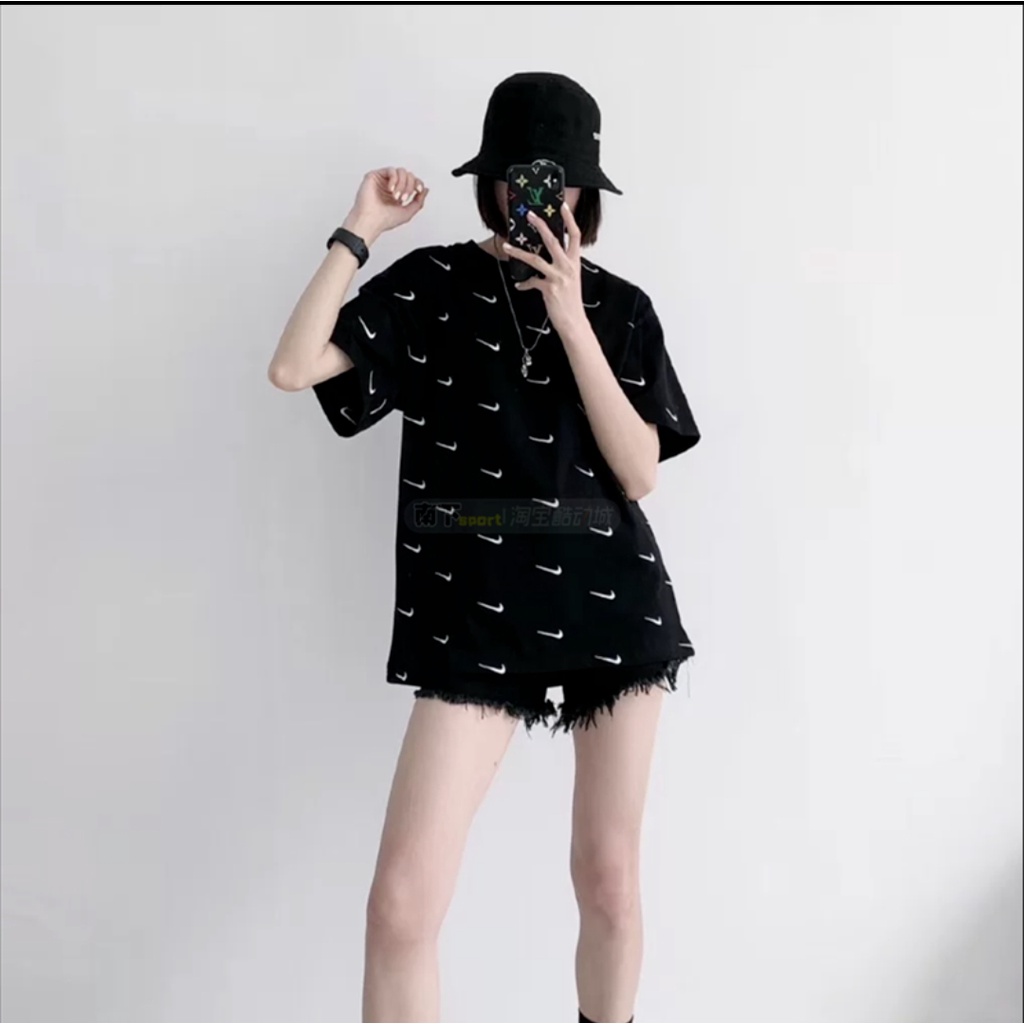 Áo thun tay lỡ họa tiết Nk in kín BIGOMALL - Áo phông nam nữ unisex Freesize Form Rộng 65kg