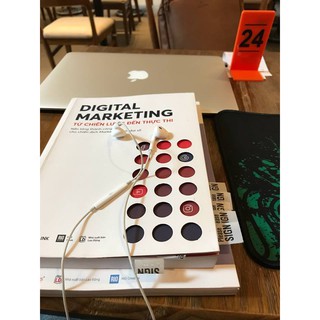 Digital Marketing - Từ Chiến Lược Đến Thực Thi