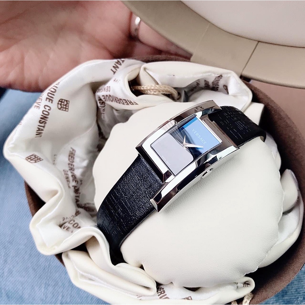 Đồng Hồ Nữ Ver.sace Greca Icon Black VELU00119 - Case 21x39mm