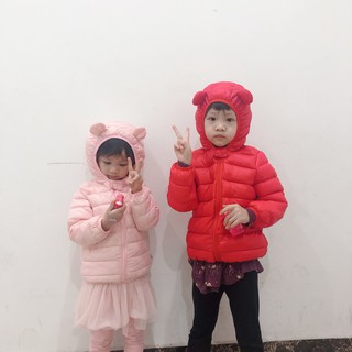 Áo phao màu đỏ cho bé trai bé gái