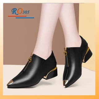 Giày boot nữ cổ thấp 4 phân hai màu đen kem hàng hiệu rosata ro305