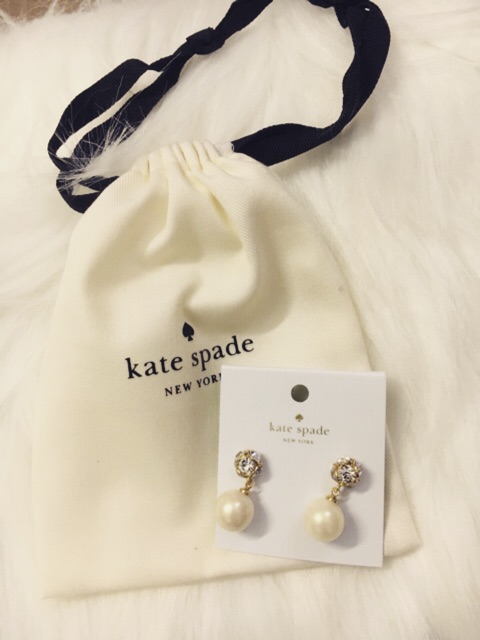 🌼Hoa tai Kate Spade New York