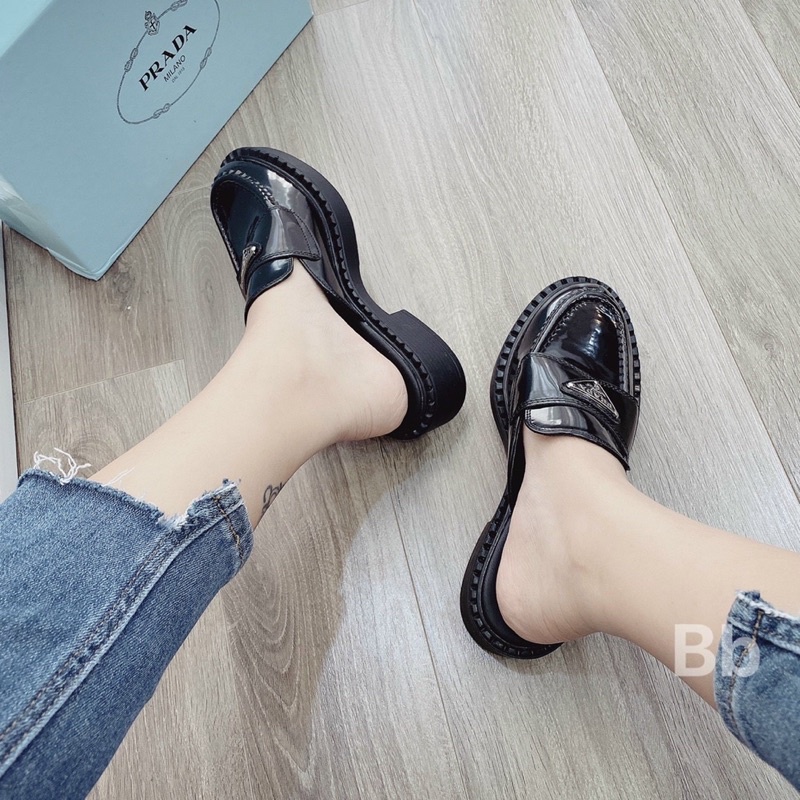giày nữ prada da bóng moca lười đế cao mũi tròn (fullbox Bill túi giấy loại 1)