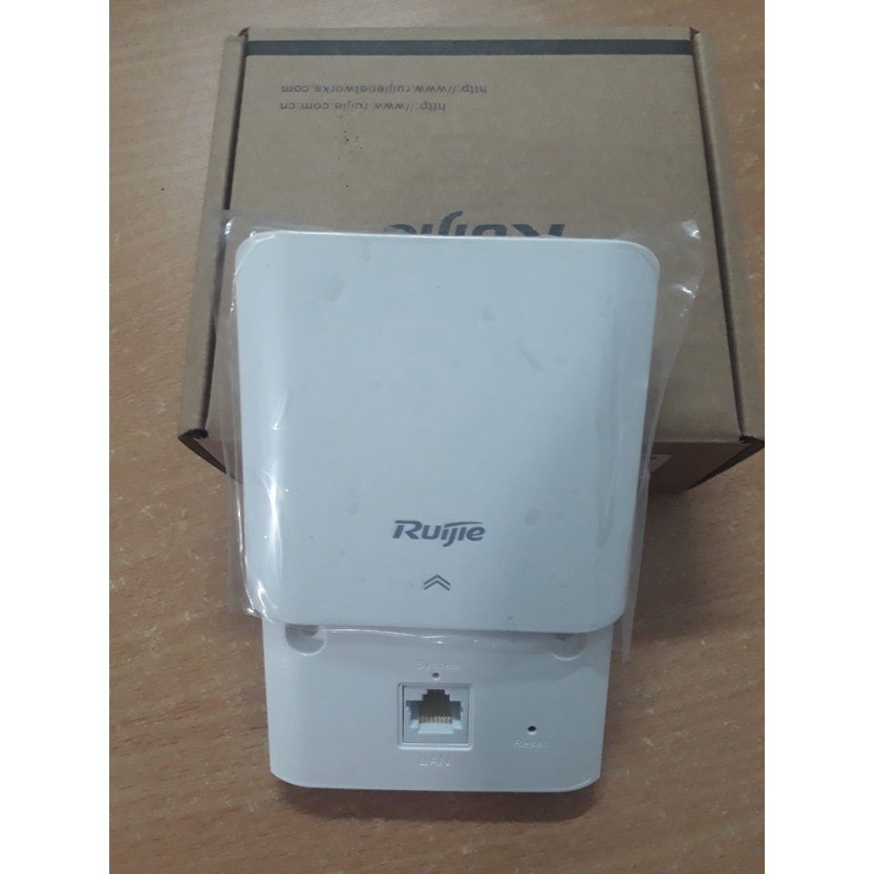 Bộ phát sóng wifi gắn tường RUIJIE RG-AP110-L có 1 cổng lan
