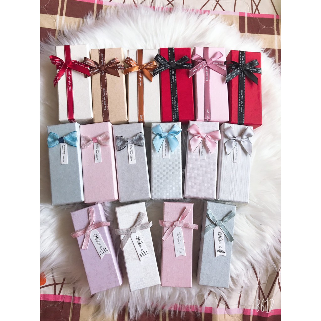 Hộp Đựng Son Siêu Xinh( lấy mẫu ngẫu nhiên) | BigBuy360 - bigbuy360.vn