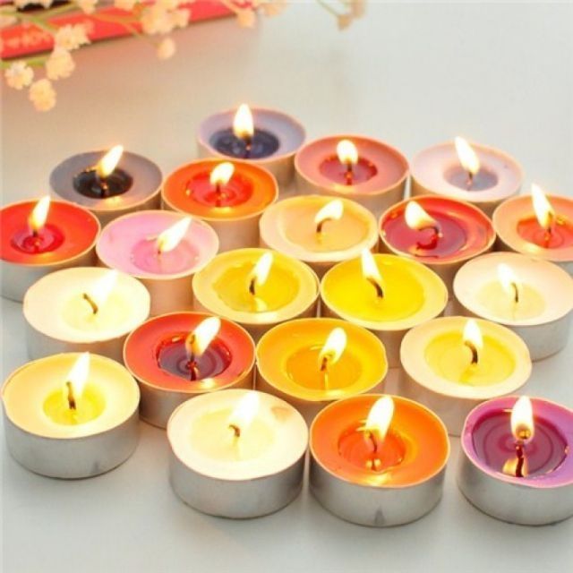 Vỉ nến tealight 10 viên ( giao màu ngẫu nhiên ko chọn )