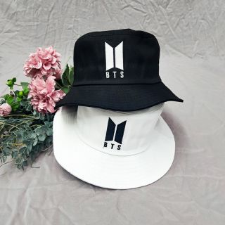 Mũ vành tròn BTS