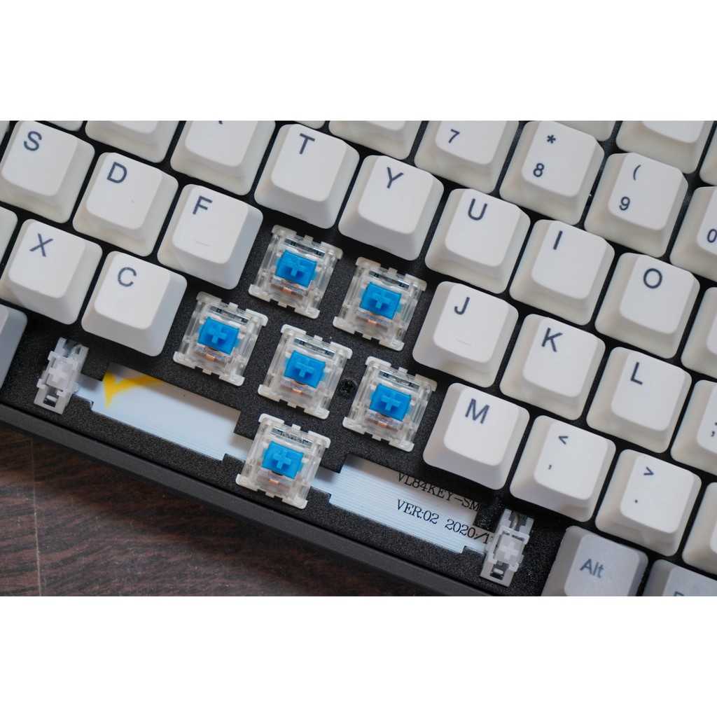 Bàn phím cơ không dây E-Dra EK384W Gateron Switch (Blue /Brown/Red Switch) - Hàng chính hãng | BigBuy360 - bigbuy360.vn