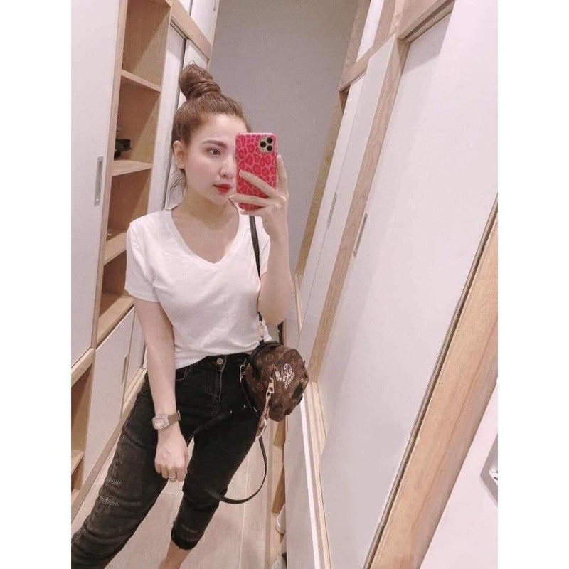 [ Mã WASTAPR giảm 10K đơn 50K] Áo phông trơn nữ cổ tim | BigBuy360 - bigbuy360.vn