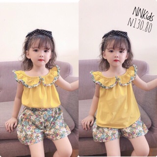 Set áo cổ bèo quần hoa cho bé gái