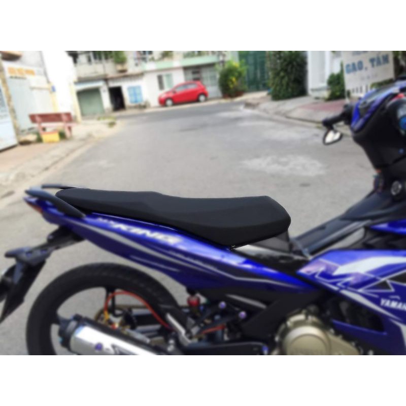 Mút yên exciter 150 ,da yên logo